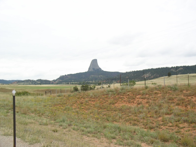 Devils Tower surroundings