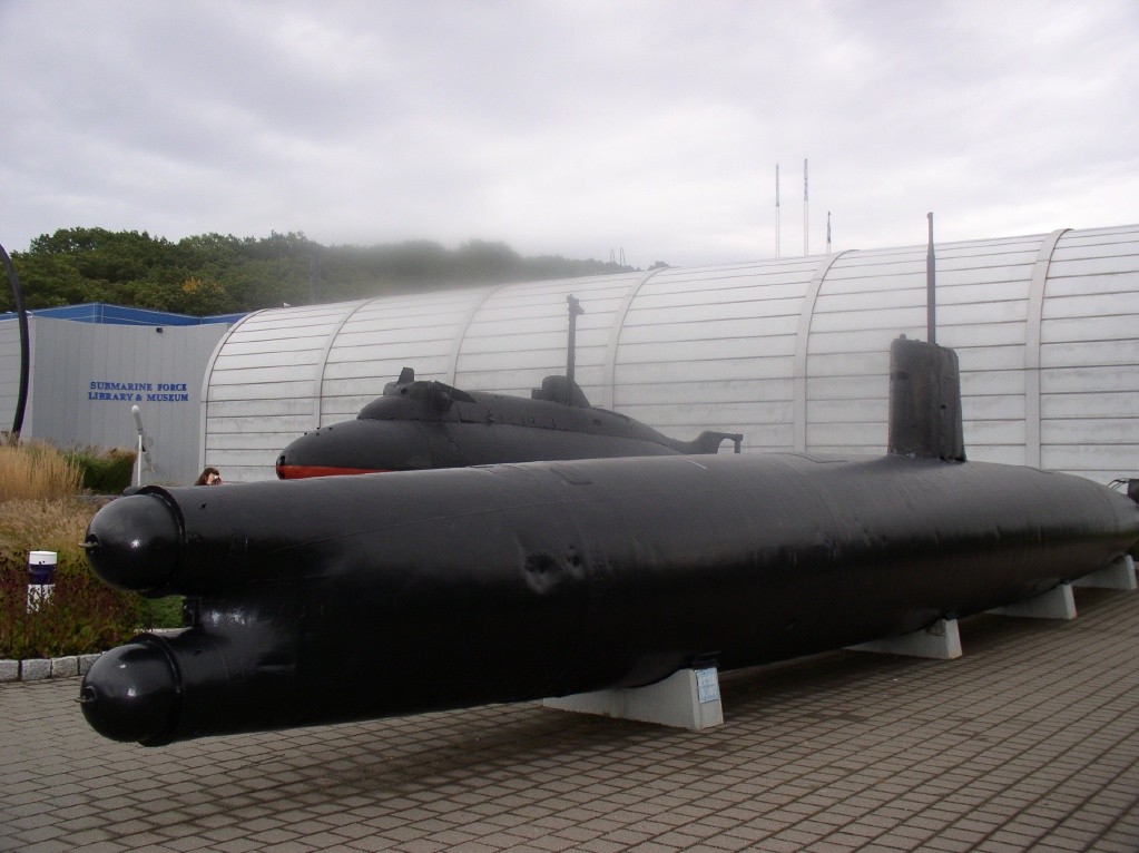 Small WWII 2 man sub